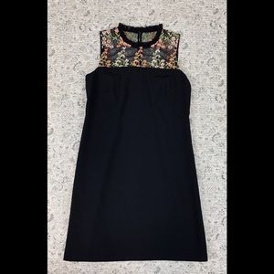 EUC!🤩Karl Lagerfeld dress